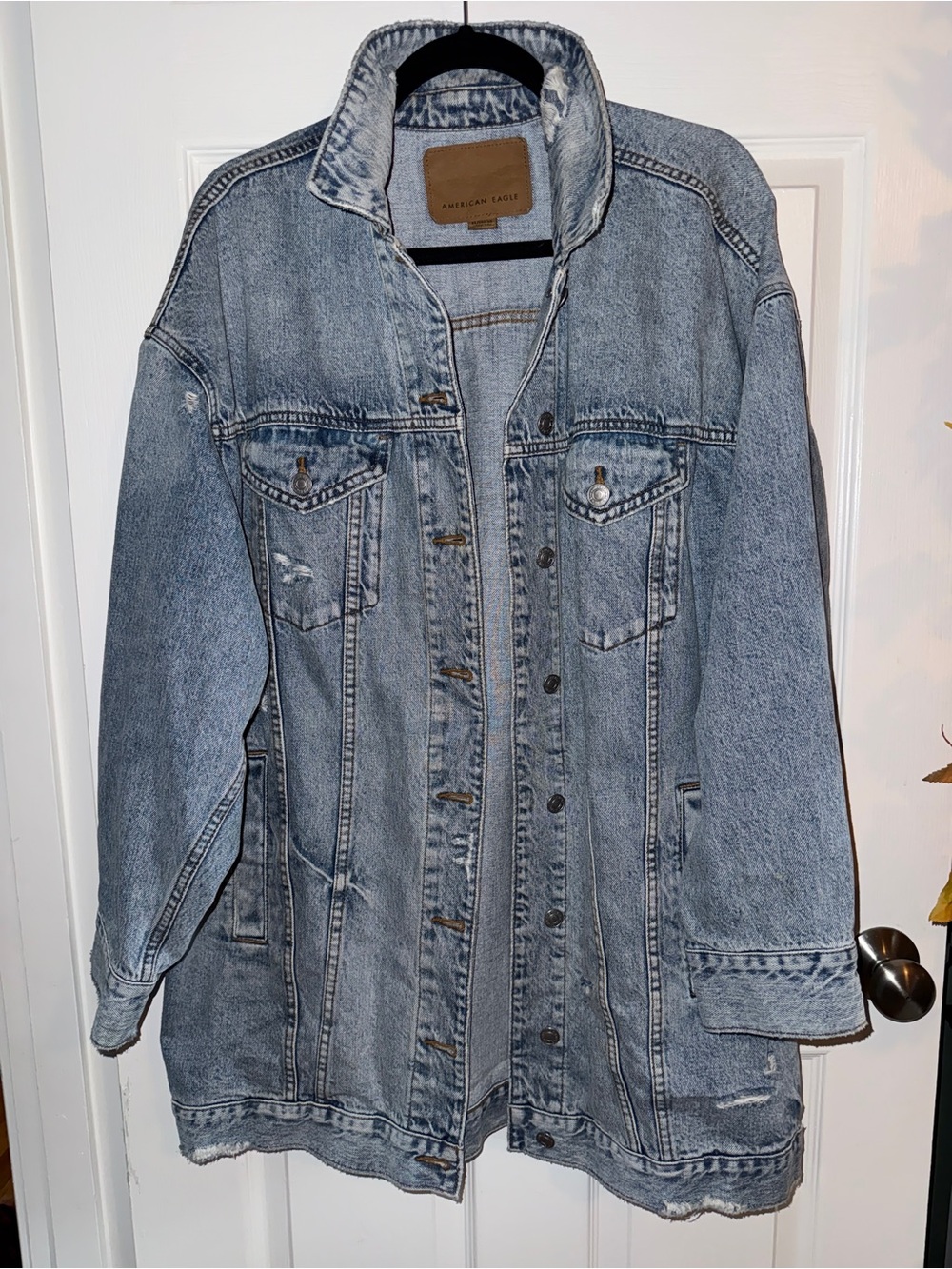 American Eagle Outfitters Oversized Distressed Denim Jacket - Light Wash